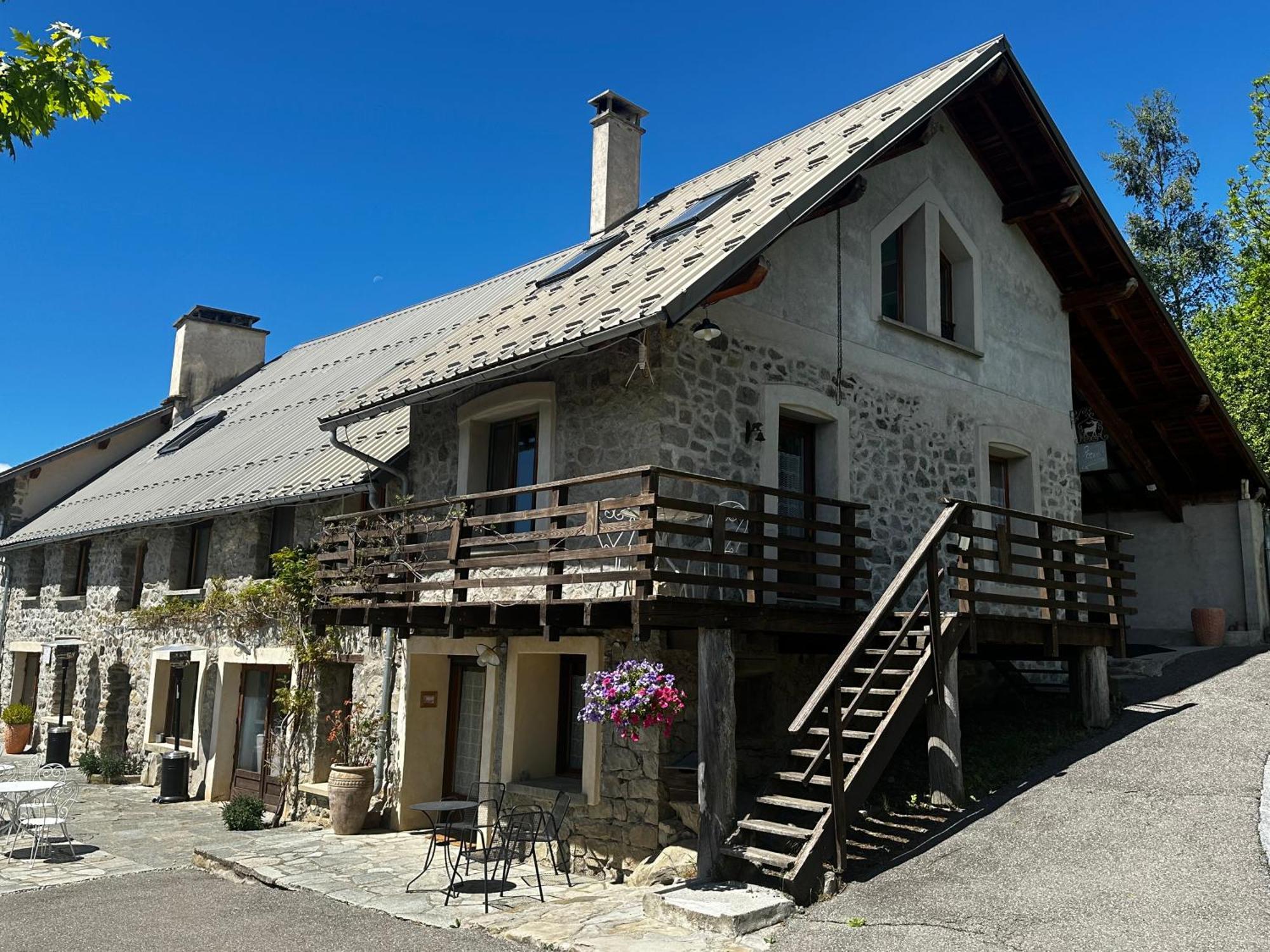 Chambre D'Hotes La Grange Des Ecrins Chabottes Eksteriør bilde